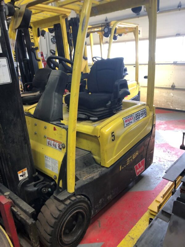 2012 HYSTER J40XNT